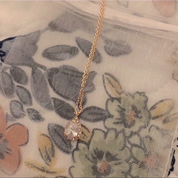 LC Lauren Conrad Crystal Necklace - Picture 6 of 7